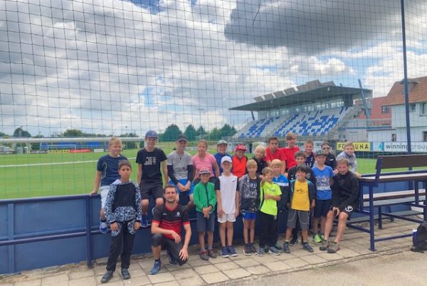 <a href=https://www.salesko.cz/fotbal-camp-2/ title='Fotbal Camp'>Fotbal Camp</a>