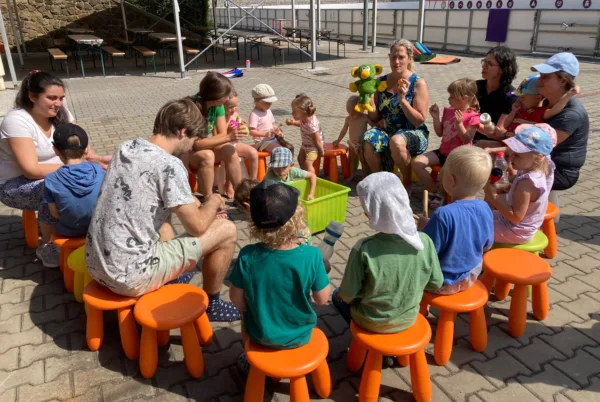 <a href=https://www.salesko.cz/skritek-rakosnicek-to-je-maly-ulicnicek-skritek-rakosnicek-je-nas-kamarad/ title='Skřítek Rákosníček, to je malý uličníček, skřítek Rákosníček, je náš kamarád…'>Skřítek Rákosníček, to je malý uličníček, skřítek Rákosníček, je náš kamarád…</a>